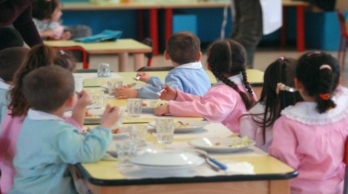 Prosegue a Grugliasco l'iniziativa “Gino Giochiamo”, per ridurre lo spreco di cibo nelle scuole