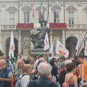 PD e Movimento 5 Stelle tornano uniti per manifestare contro il Governo Meloni