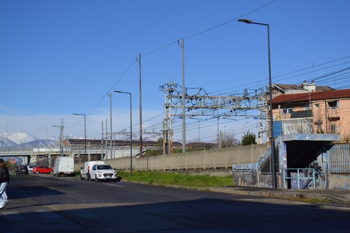 A Grugliasco fino al 6 dicembre sottopasso ferroviario chiuso per lavori