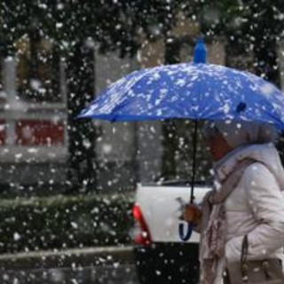 Allerta meteo oggi in 4 regioni, in arrivo neve e venti di burrasca